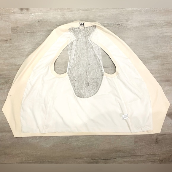 Revolve Haute Hippie Sleeveless Lace Crepe Cloak Vest in Swan (Ivory/Pearl) Sz 8 - Picture 4 of 10